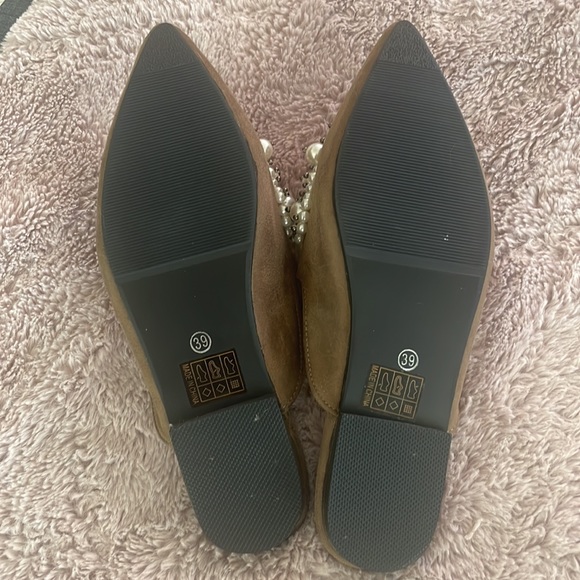 Pearl & Diamond Embellished Slides - Picture 4 of 4
